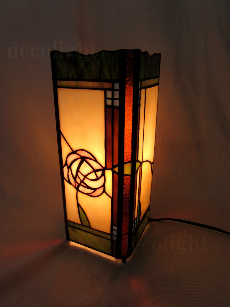 Deco Light - 商品詳細表示 - ステンドグラスランプ 薔薇
